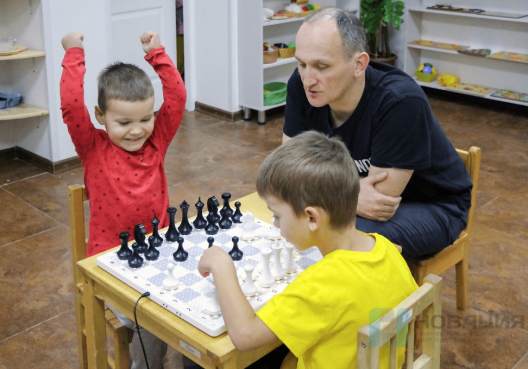 Интерактивные шахматы Волшебные Шахматы (Magic Chess)